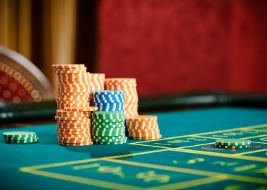 Multi-sport dashboard showing football, esports, and live casino categories